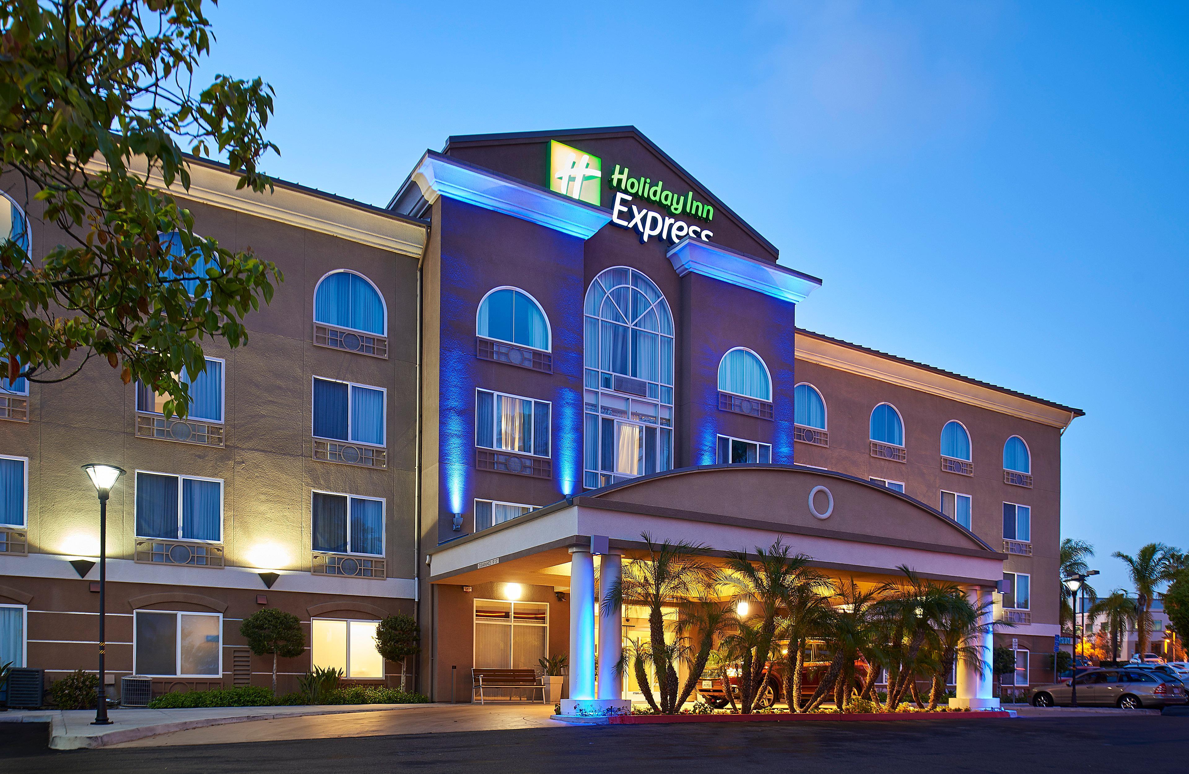 Holiday Inn Express San Diego - Sorrento Valley By Ihg Exterior foto