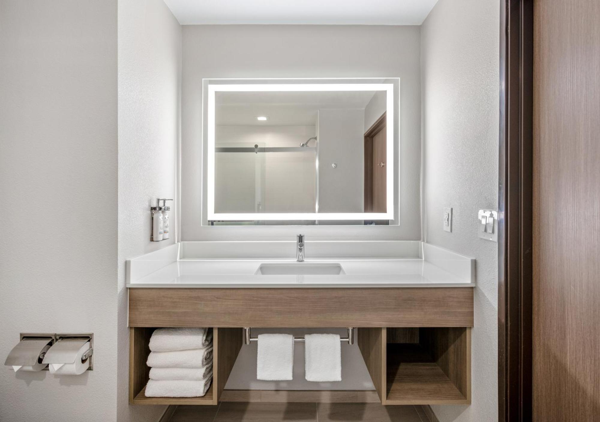 Holiday Inn Express San Diego - Sorrento Valley By Ihg Exterior foto